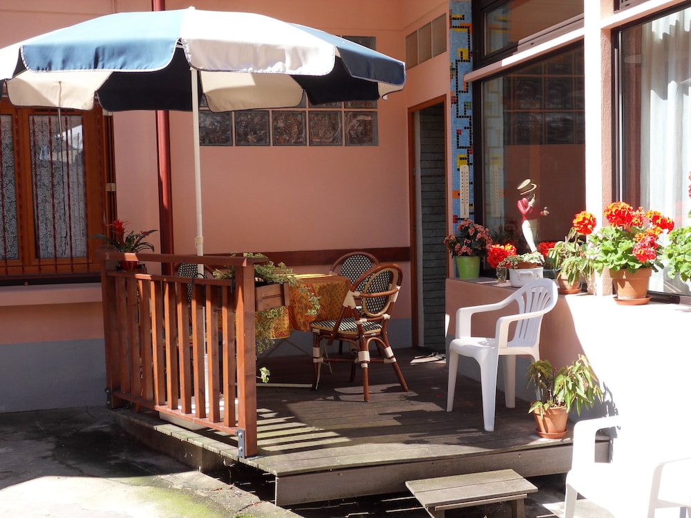 H tel Victoria - last minute hotel in Grenoble