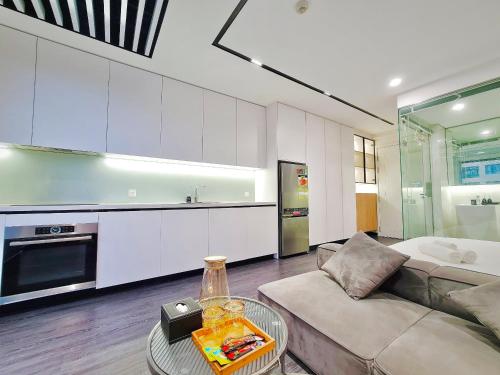 Vinhomes D'Capitale Luka homes — 4-Star Luxury Hotel in Hanoi, Vietnam