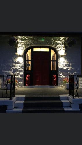 Y Llew Coch — 4-Star Luxury Hotel in Conwy, United Kingdom