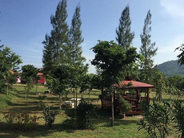 Kaengkachan Lake Hill Resort in Phetchaburi, Thailand