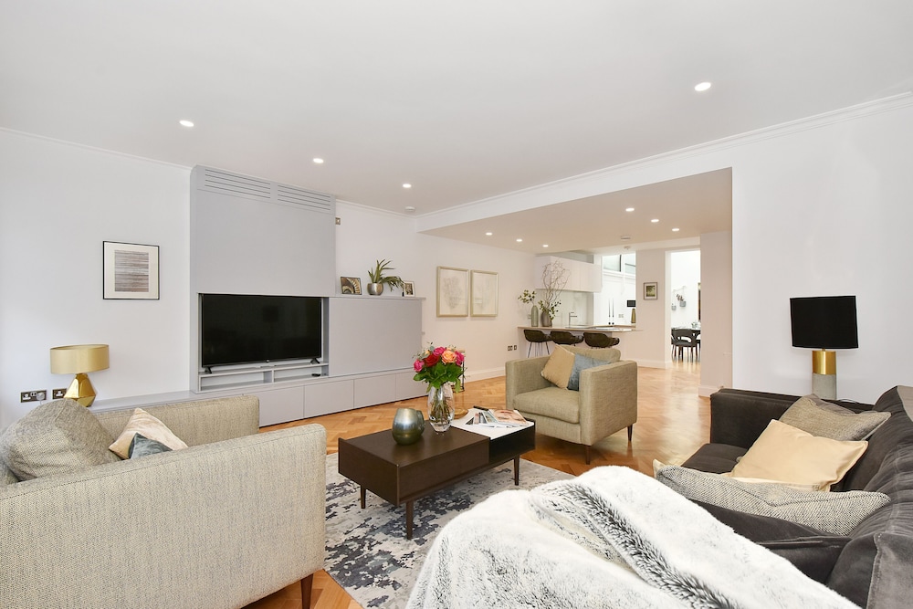 London Choice Apartments Mayfair One — 4-Star Luxury Hotel in London, United Kingdom