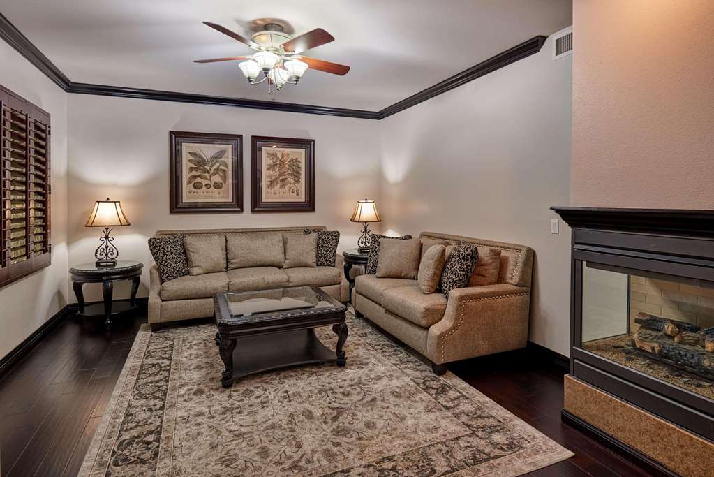 Radisson Hotel El Paso Airport - photo 9
