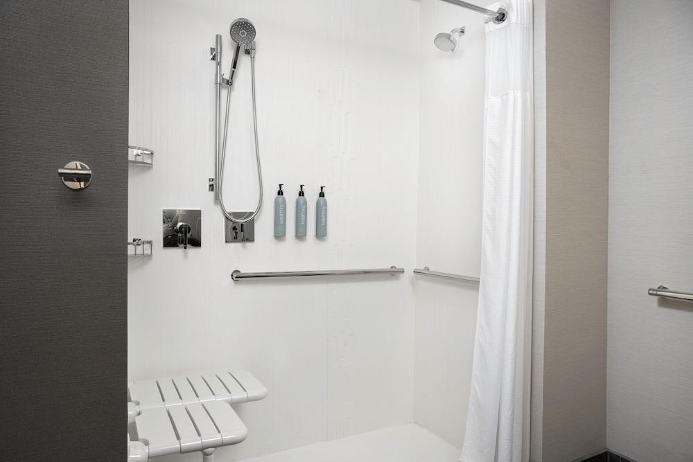 Courtyard by Marriott Northport University of Alabama - photo 18