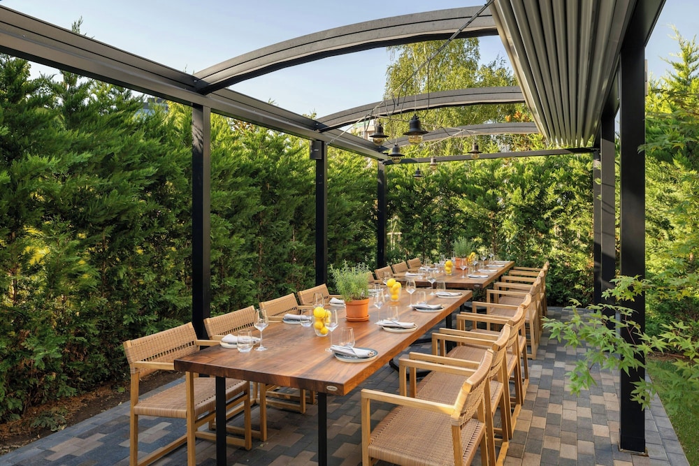 מזון ומשקאות