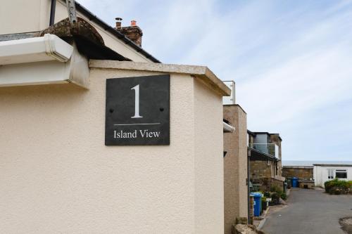 Island View — Amble — photo 4