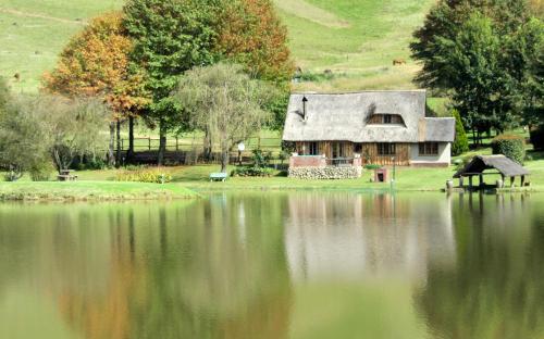 Willowbrooke Cottage — 4-Star Luxury Hotel in Himeville, South Africa