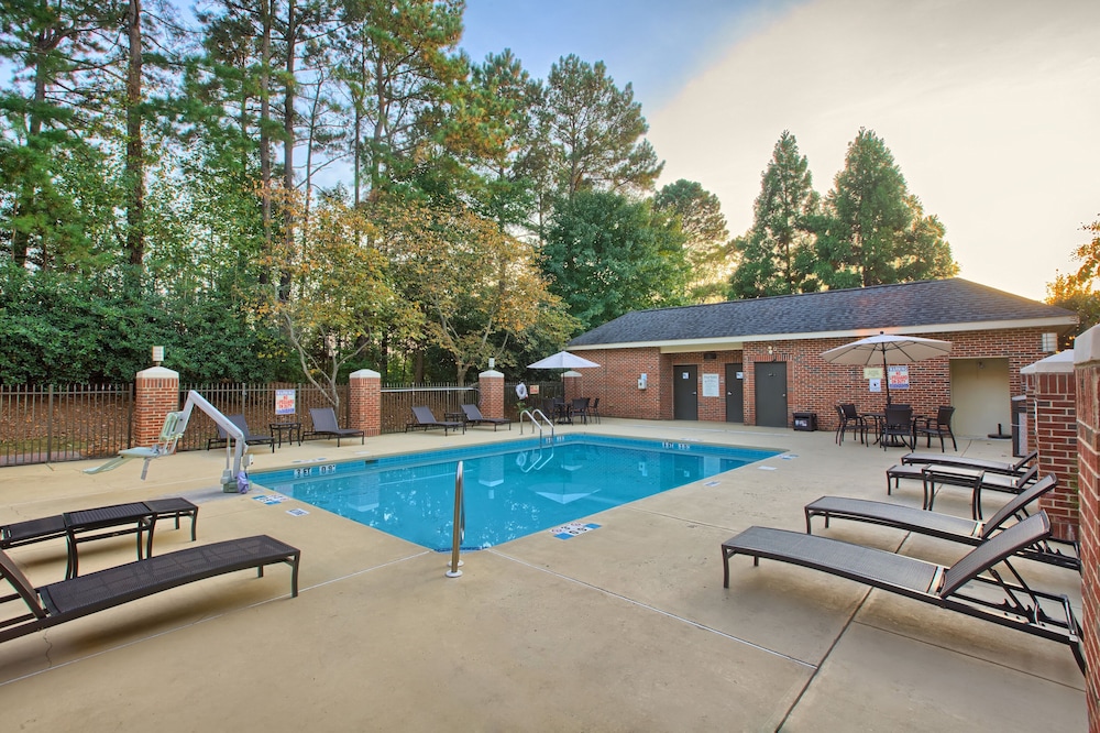 Holiday Inn Express & Suites Raleigh North Wake Forest by IHG - photo 40