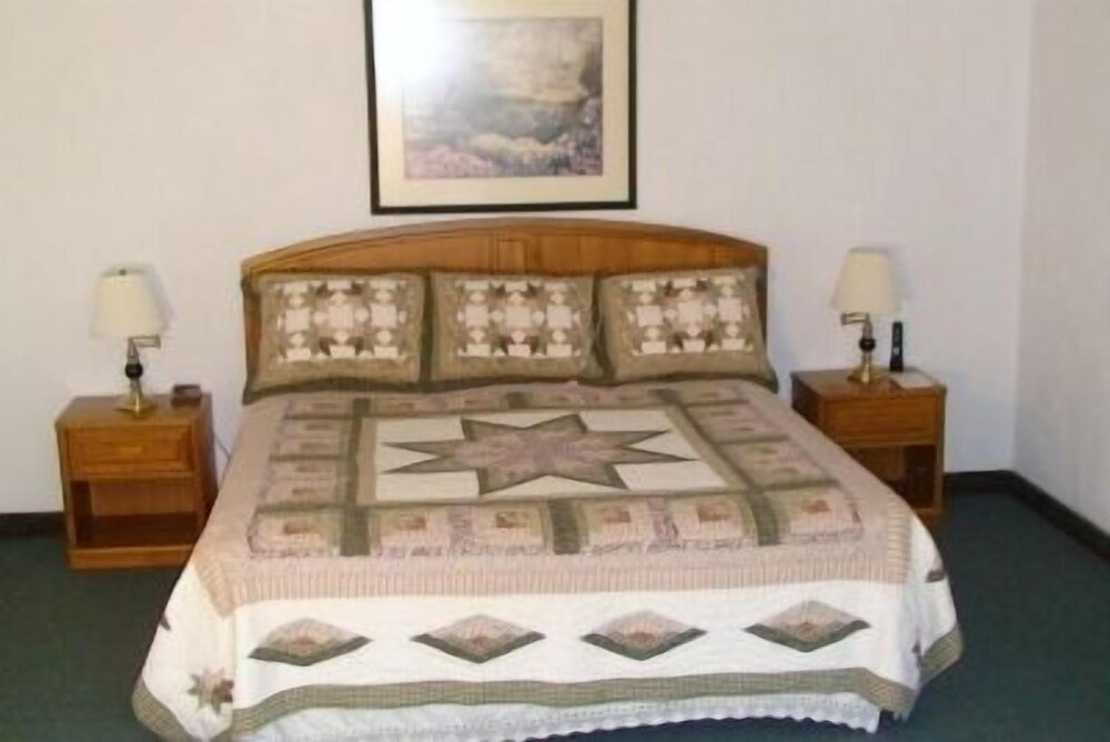 Beech Mountain Inns - photo 5