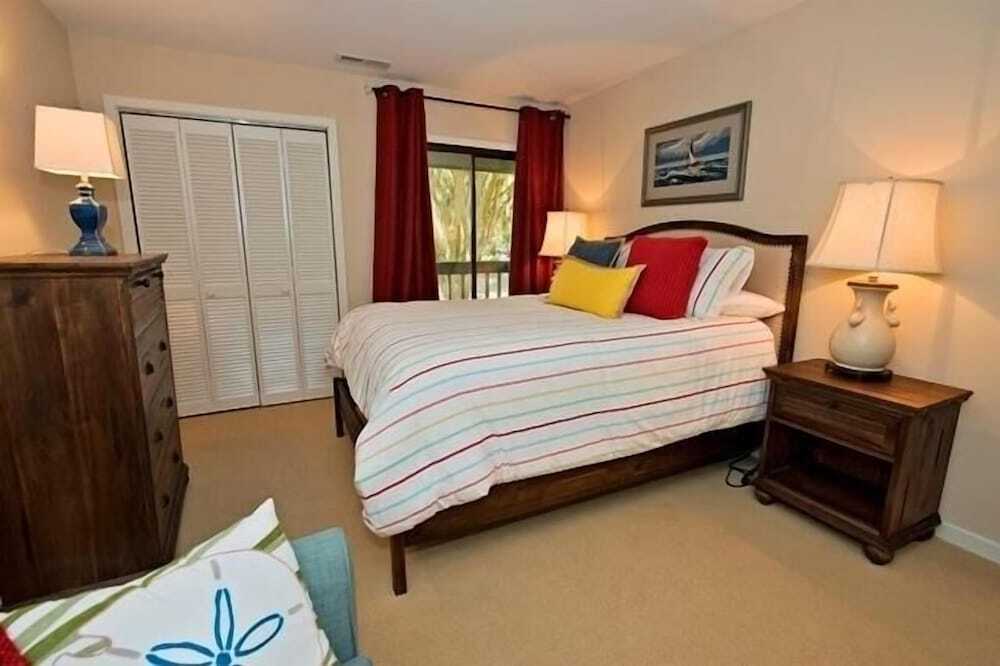 2455 Inland Harbour at The Sea Pines Resort - photo 2