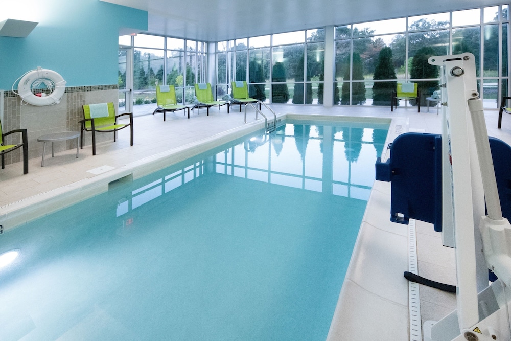 SpringHill Suites by Marriott Kenosha - photo 40