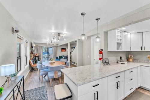 Modern Incline Village Escape Near Lake and Trails in Incline Village, United States