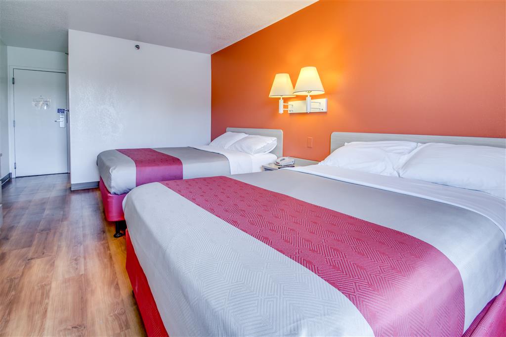 Motel 6 Amherst NY Buffalo - photo 11