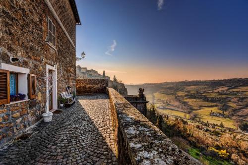 La Casa Bianca with parking and view — Orvieto — photo 5