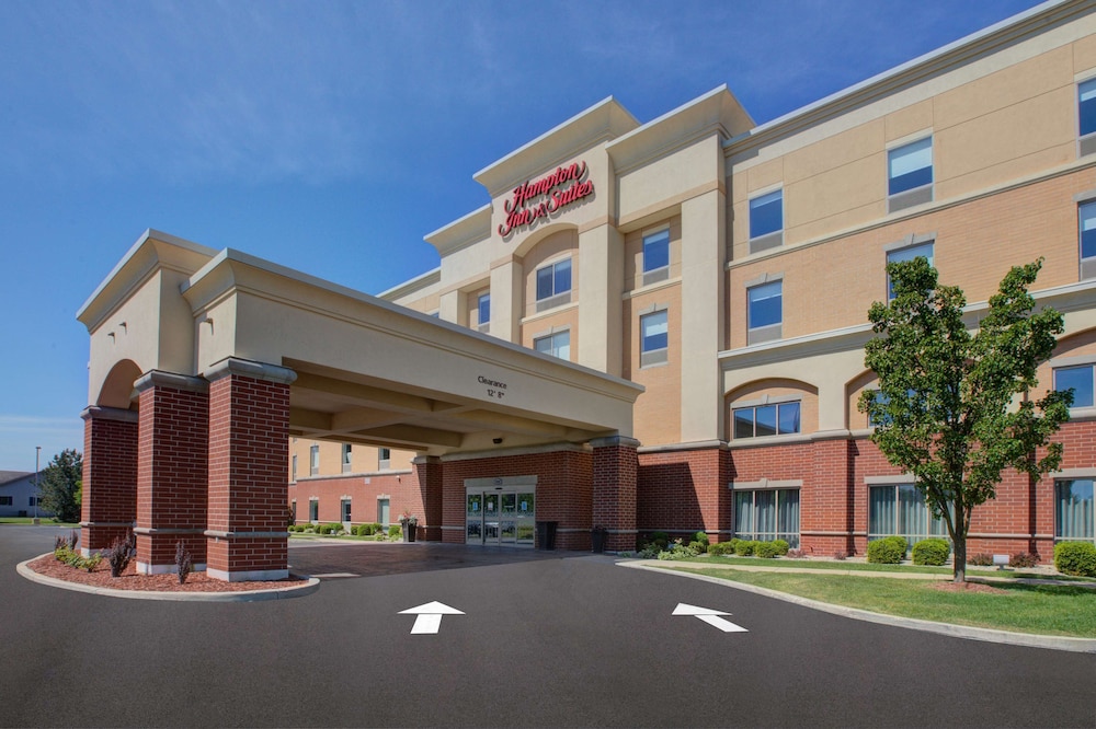 Hampton Inn & Suites Flint Grand Blanc - carbon neutral hotel in Flint
