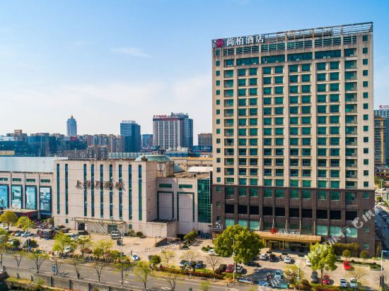 Cypress Lane Hotel Vanward City store in Shaoxing, People's Republic of China