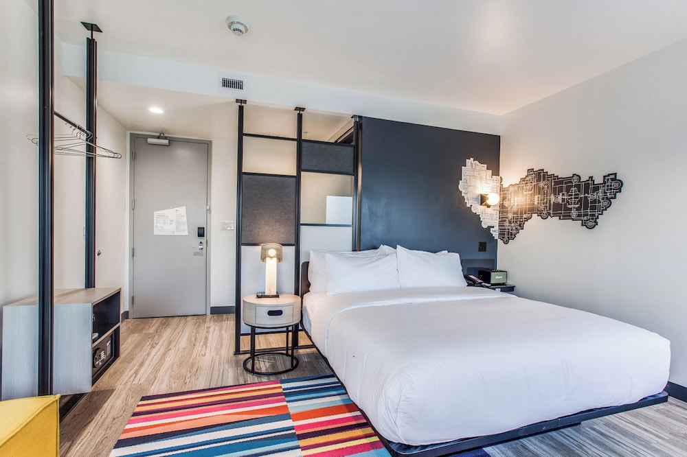 Aloft Dallas Arlington Entertainment District - photo 8