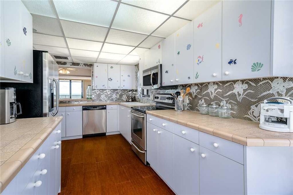 Lighthouse Towers 2008 Two Bedroom Condo - photo 14