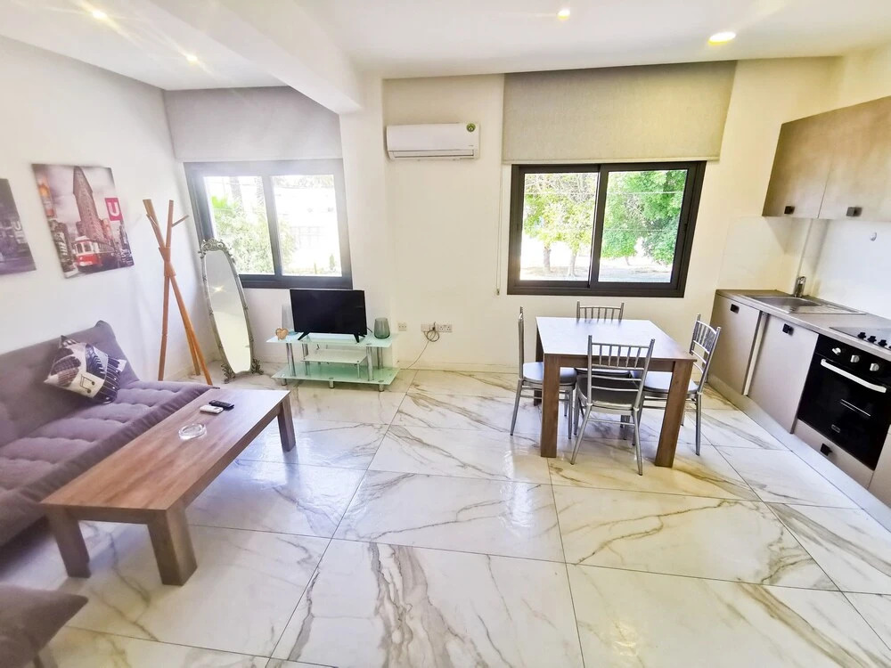 Mimi’s Sunny Beach Apartment