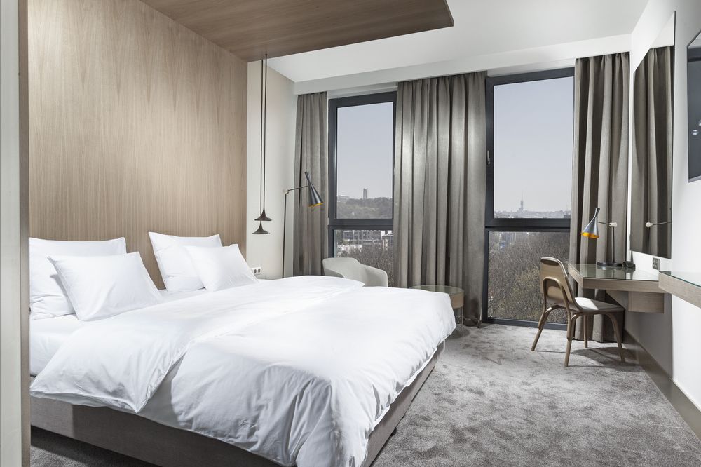 Hotel Golf Prague — 4-Star Luxury Hotel in Prague, Czech Republic