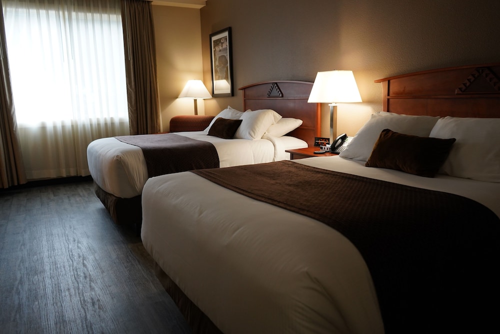 Lucky 7 Casino & Hotel Howonquet Lodge - photo 11