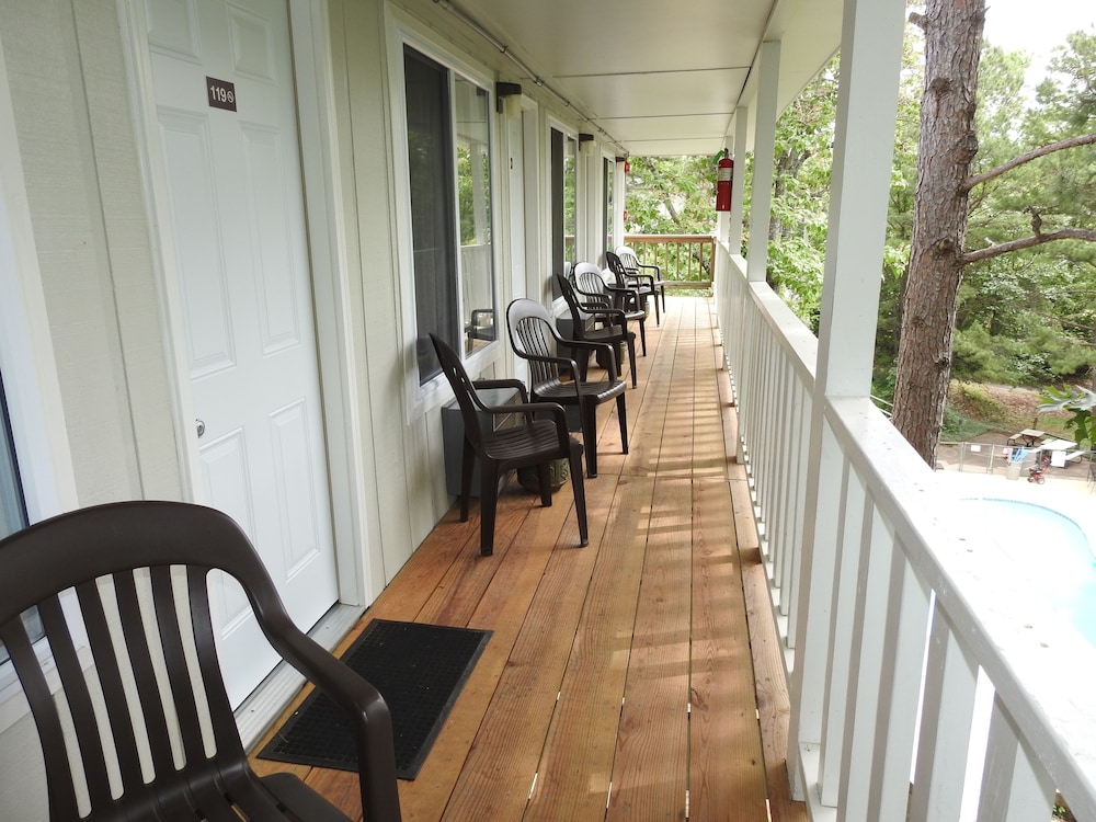 The Trails Inn - photo 41