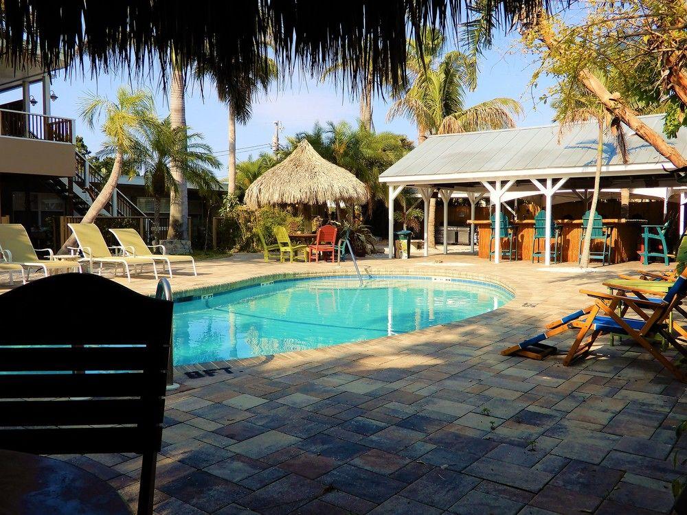 Coconut Grove Resort By Techtravel - photo 11