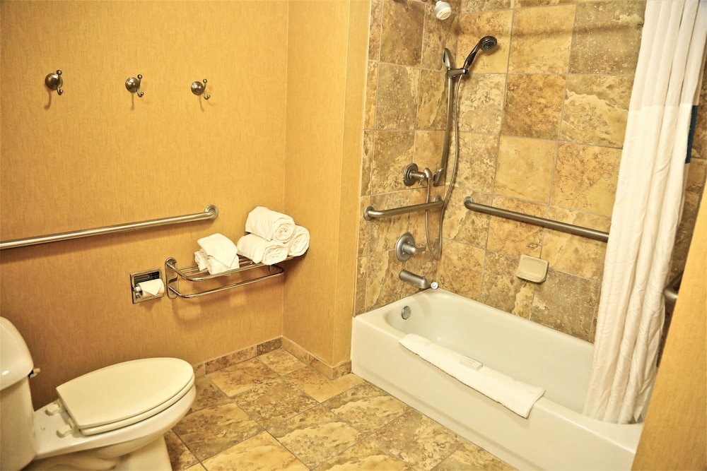Hampton Inn & Suites Jennings - photo 9