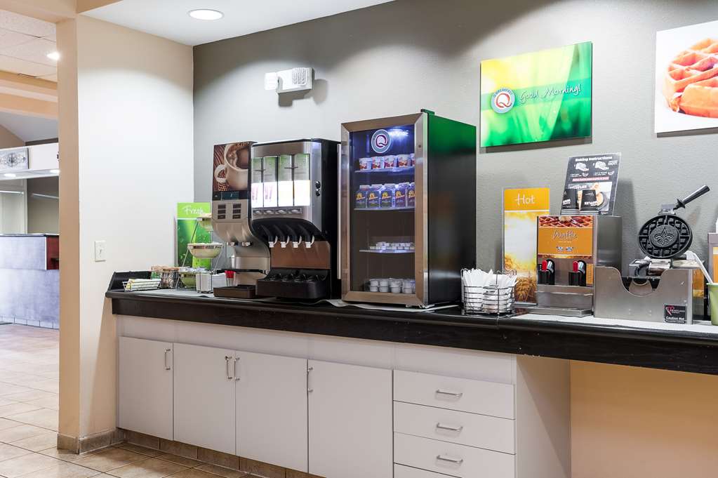 Quality Inn & Suites Lake Charles South - photo 39