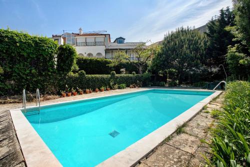 Casa da Ladeira São Martinho — 4-Star Luxury Hotel in Sao Martinho Do Porto, Portugal