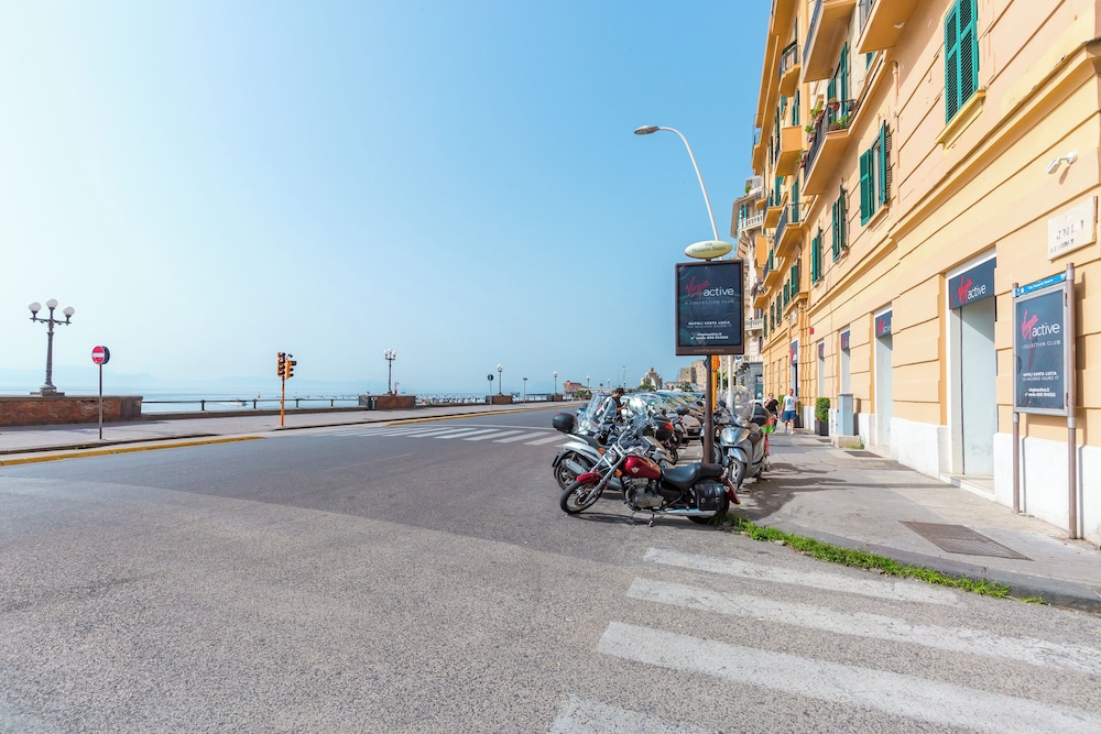 Santa Lucia Seaview - last minute hotel in Naples