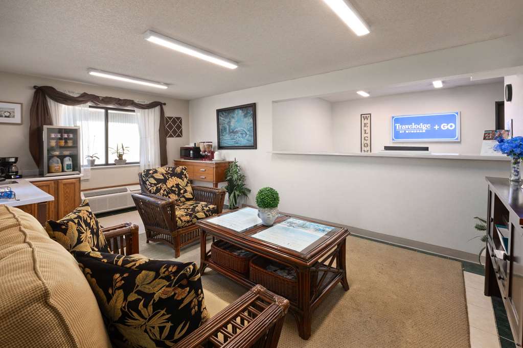 Travelodge by Wyndham Redwood Falls - photo 4