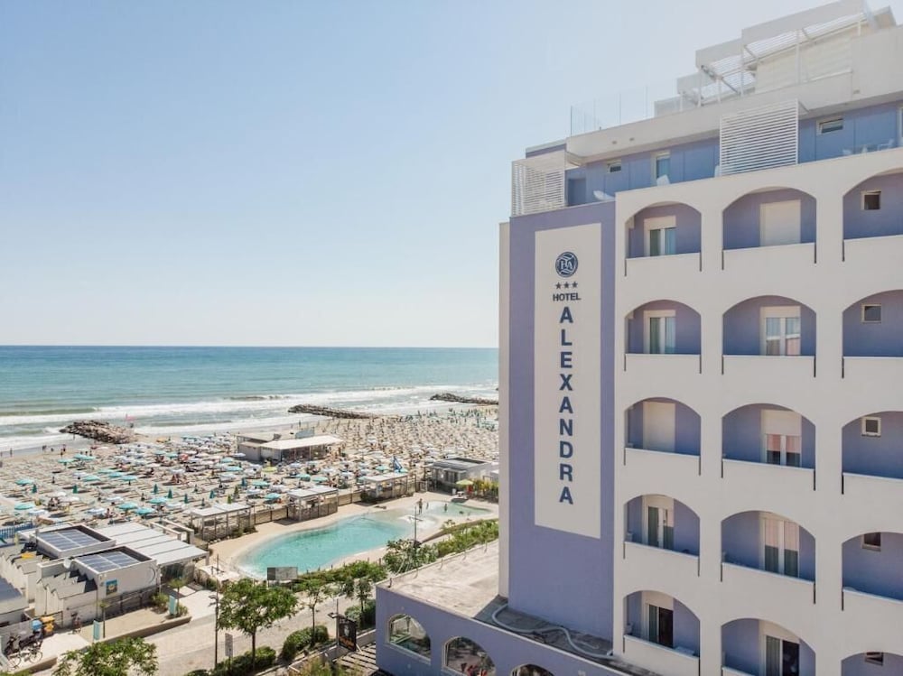 Hotel Alexandra - carbon neutral hotel in Misano Adriatico
