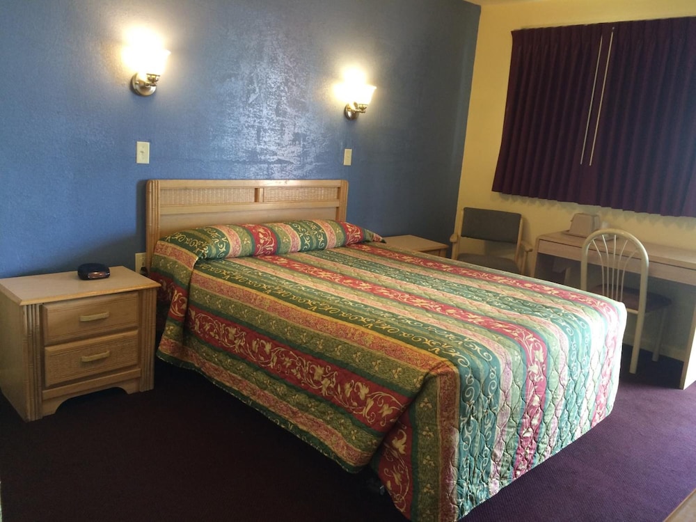 Blarney Inn - photo 19