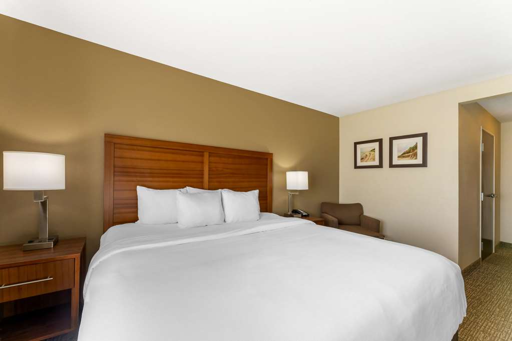 Comfort Inn & Suites Porter near Indiana Dunes - photo 11