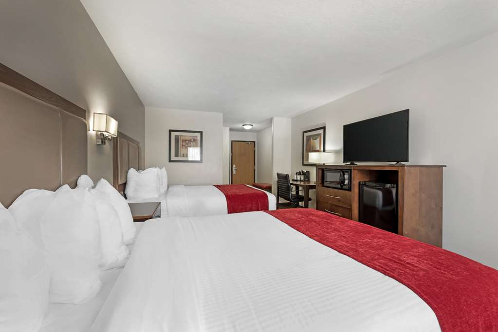 Best Western Plus Eagleridge Inn & Suites - photo 26