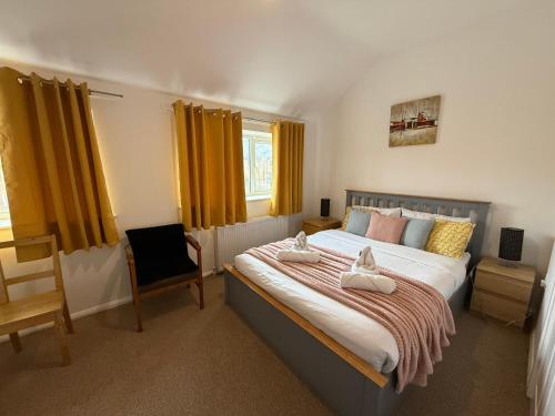 Doctors Nurses Families and contractors welcome — 4-Star Luxury Hotel in Huntingdon, United Kingdom
