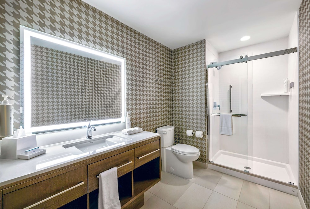 Home2 Suites by Hilton Minneapolis Downtown MN - photo 18
