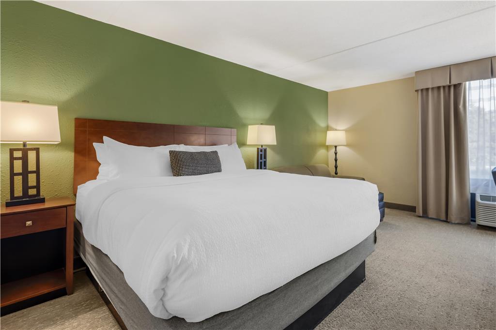 Best Western Fairmont - photo 5