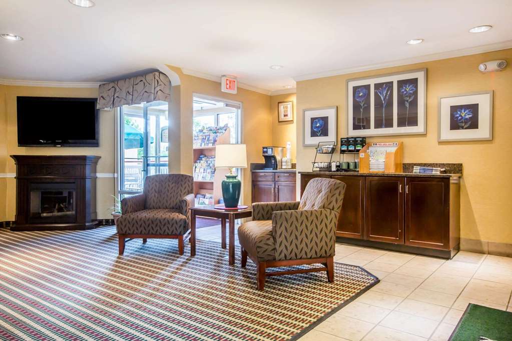 Quality Inn Colchester Burlington - photo 6