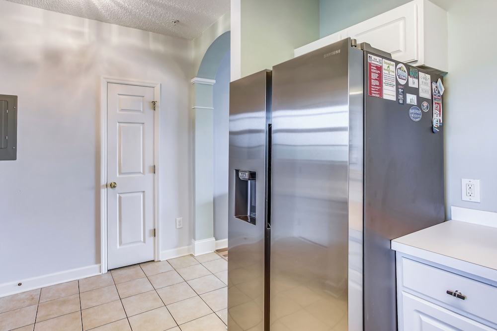 3 Mi to Beach: NMB Golf Resort Condo - photo 9