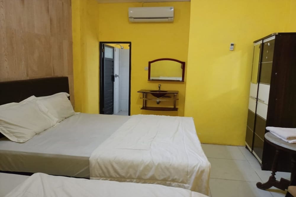 OYO 91232 Hotel Garuda — Sumenep — photo 5