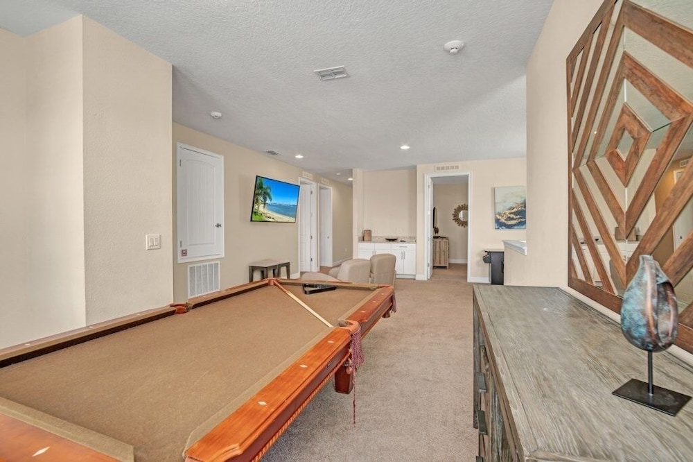 Reunion Golf Resort 8 Bed 8 Bath Amazing Pool Home 8 Bedroom Villa by RedAwning - photo 53