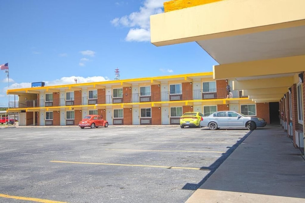 Centralia Motel - photo 26