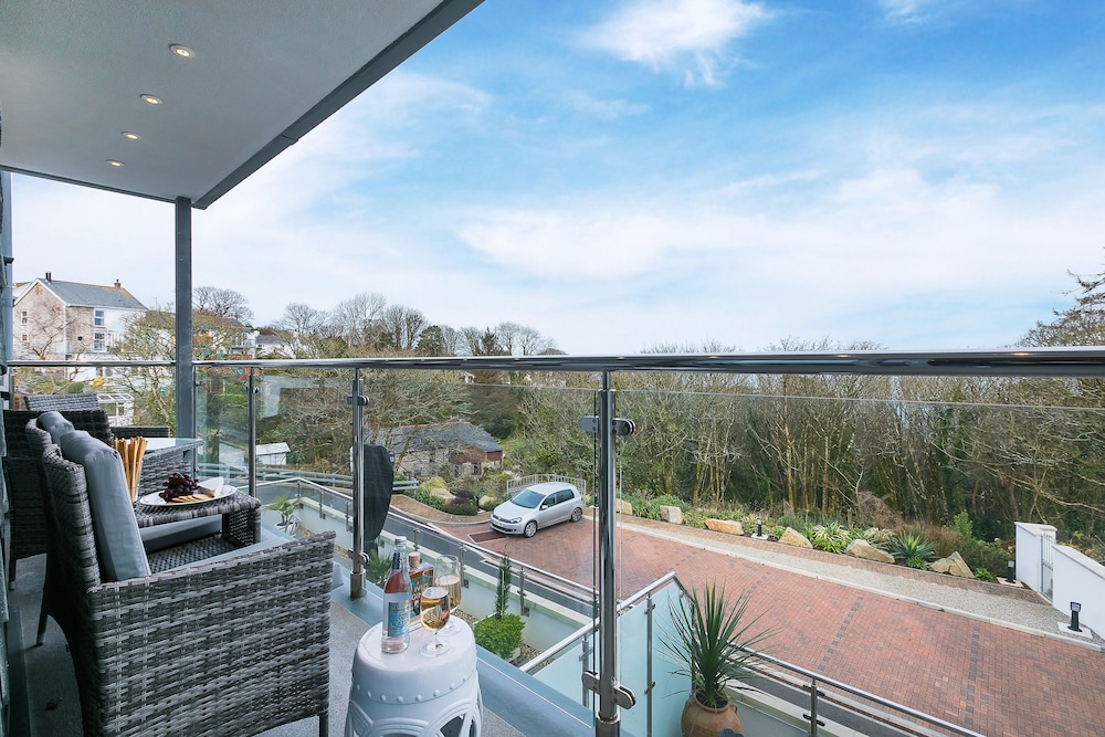 Bamaluz — 4-Star Luxury Hotel in St Ives, United Kingdom