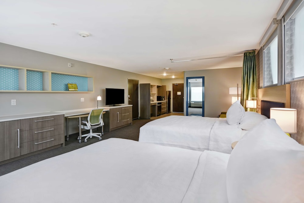 Home2 Suites by Hilton Grand Rapids North - photo 8