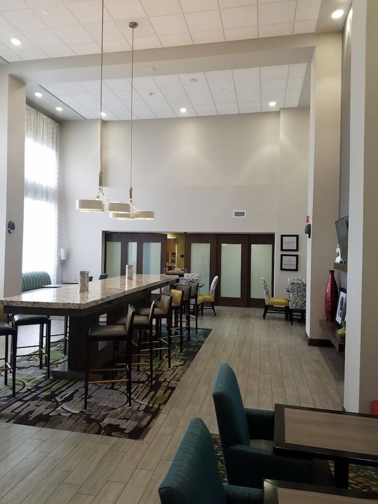 Hampton Inn & Suites Las Cruces I 10 - photo 47