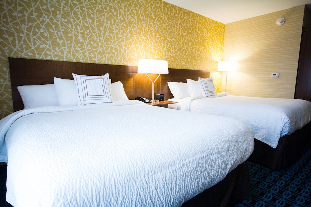 Fairfield Inn and Suites Denver Northeast Brighton - photo 8