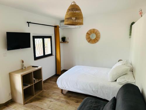 Le Cabanon — hotel in Collobrieres