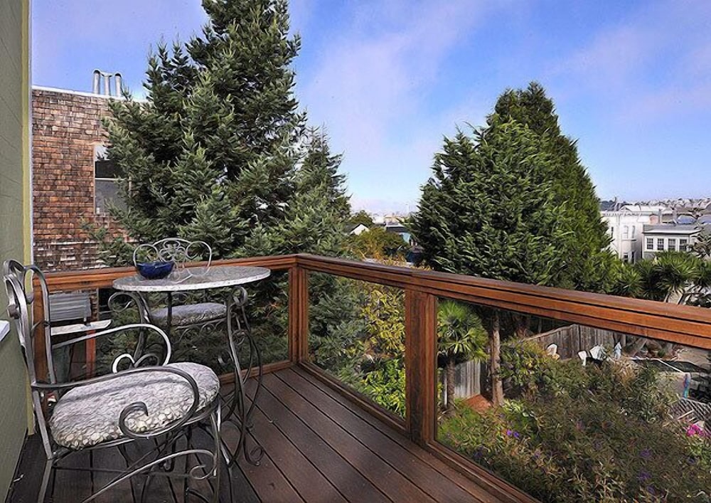 Noe's Nest Bed and Breakfast - photo 13