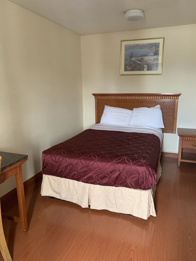 Grandpark Inn - photo 16